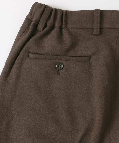 URBAN RESEARCH(アーバンリサーチ)の「UR ウール混ポンチ イージーPT(その他パンツ・メンズ・ブラック/ブラウン・MEDIUM/LARGE)」の10枚目の写真