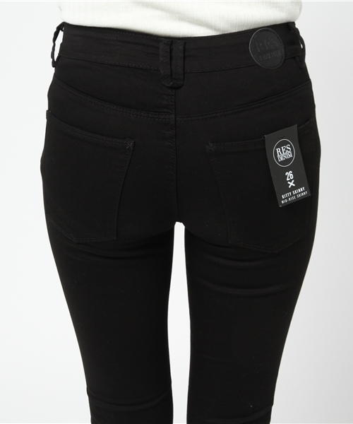 RES DENIM（レスデニム）の「RES DENIM/レスデニム KITTY SKINNY スキニーデニム ブラックデニム 膝破れ ダメージ（デニムパンツ・レディース・ブラック・26inch）」の6枚目の写真