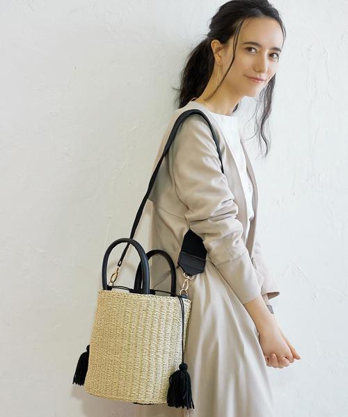 green label relaxing（グリーンレーベルリラクシング）の「[WEB限定]CB ツツガタ 2WAY かごバッグ（かごバッグ・レディース・オフホワイト/モカ・FREE）」の3枚目の写真