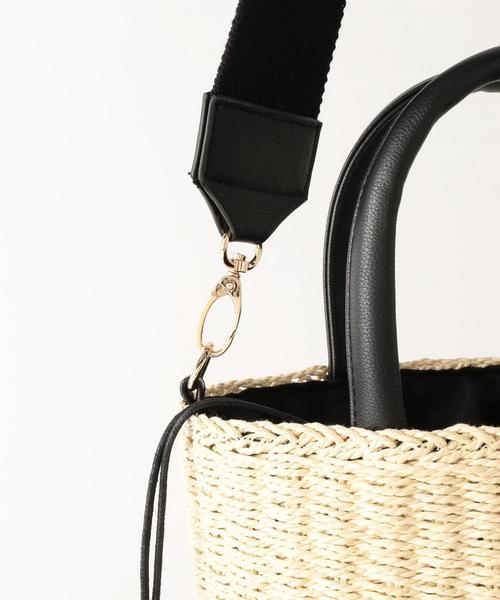 green label relaxing（グリーンレーベルリラクシング）の「[WEB限定]CB ツツガタ 2WAY かごバッグ（かごバッグ・レディース・オフホワイト/モカ・FREE）」の6枚目の写真