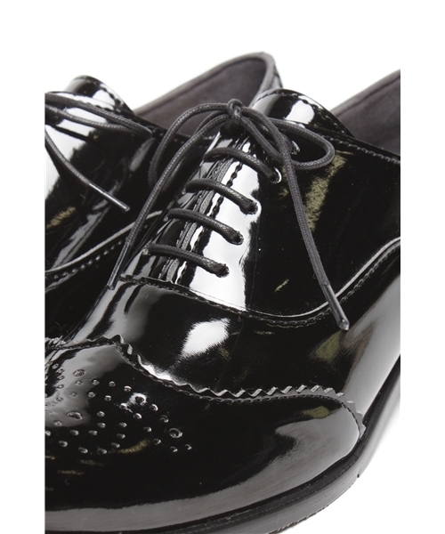 Ray BEAMS（レイビームス）の「SEPTEMBER MOON×Ray BEAMS / エナメルアーモンド シューズ（ドレスシューズ・レディース・ブラック・22.5/23/23.5/24/24.5）」の7枚目の写真