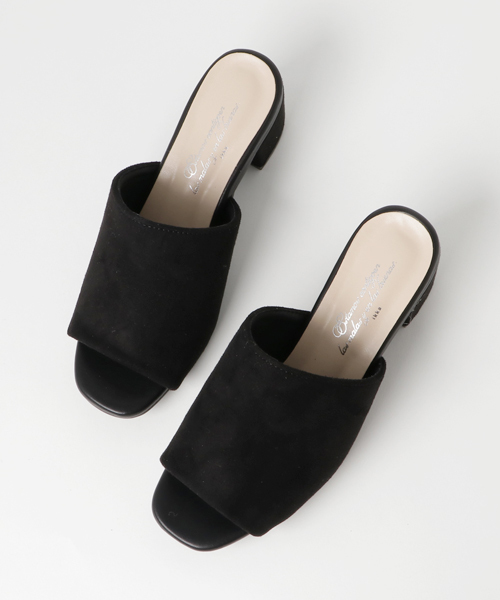 ikka（イッカ）の「スエードミュール  （サンダル・レディース・ブラック/キャメル/グレー/レンガ/ネイビー・MEDIUM/LARGE）」の14枚目の写真