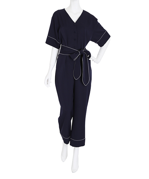 LAGUNAMOON（ラグナムーン）の「パイピング　パジャマオールインワン（つなぎ/オールインワン・レディース・ホワイト/ネイビー・SMALL/MEDIUM）」の3枚目の写真