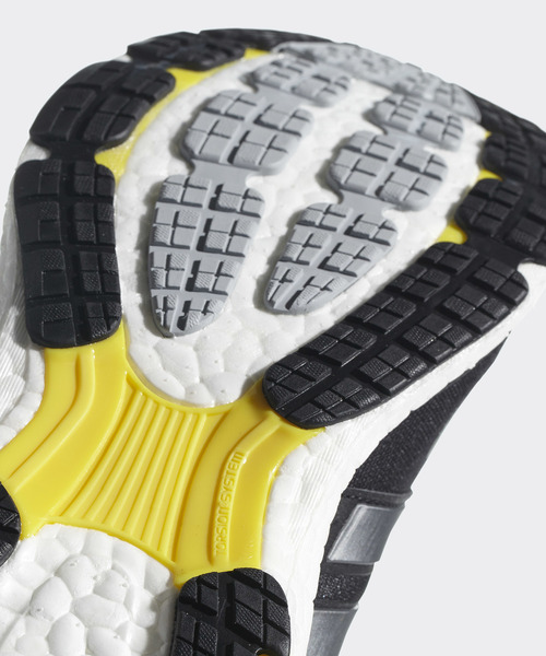 adidas（アディダス）の「エナジー ブースト [Energy boost