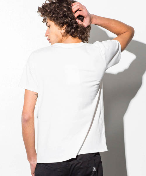 AZ by junhashimoto（エーゼイ バイ ジュンハシモト）の「AZ by junhashimoto(エーゼイ バイ ジュンハシモト)ポケット付プリントＴシャツ（Tシャツ/カットソー・メンズ・オフホワイト/ブラック/ネイビー・MEDIUM/SMALL/X-LARGE/LARGE）」の16枚目の写真