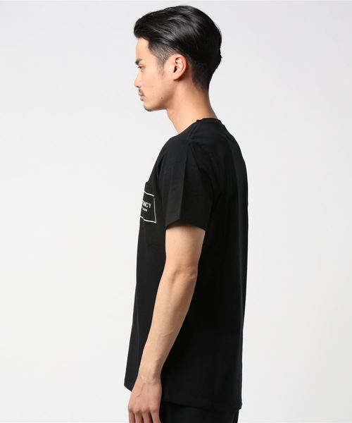 AZ by junhashimoto（エーゼイ バイ ジュンハシモト）の「AZ by junhashimoto(エーゼイ バイ ジュンハシモト)ポケット付プリントＴシャツ（Tシャツ/カットソー・メンズ・オフホワイト/ブラック/ネイビー・MEDIUM/SMALL/X-LARGE/LARGE）」の4枚目の写真