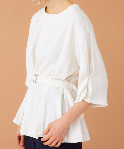 UNITED TOKYO(ユナイテッドトウキョウ)の「トリオタックベルテッドブラウス(シャツ/ブラウス・レディース・ラベンダー/ベージュ/ブラック/グリーン/オフホワイト・1)」の12枚目の写真