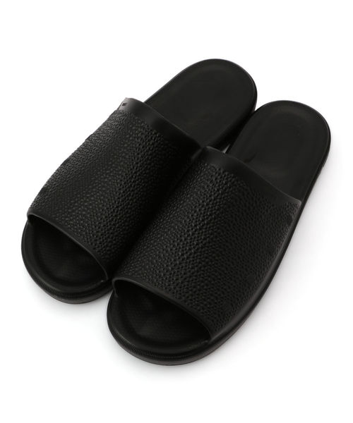 suicoke(スイコック)の「SUICOKE: インセクション サンダル(サンダル・メンズ・ホワイト/ブラック・8/10/9)」の2枚目の写真