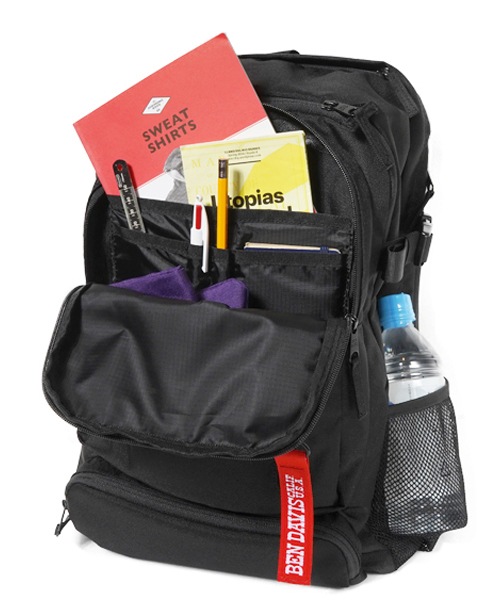 BEN DAVIS（ベンデイビス）の「《BEN DAVIS》定番モデル TABLET DAYPACK 約32L/ベンデイビス タブレットデイパック（バックパック/リュック・レディース・ブラック×ブラック/ブラック×レッド/ブラック×ピンク/ブラック×パープル/ブラック×イエロー・FREE）」の21枚目の写真