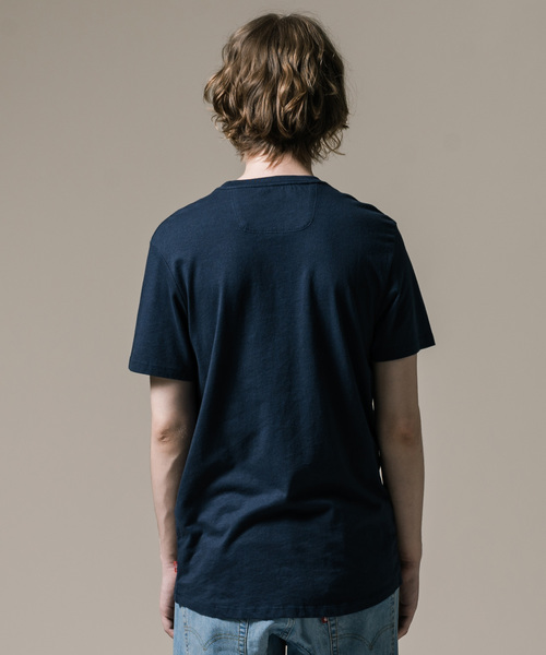 Levi's(リーバイス)の「パーフェクトTシャツ NAVY BLAZER GRAPHIC(Tシャツ/カットソー・メンズ・ブルー・L/M/S/XL)」の3枚目の写真