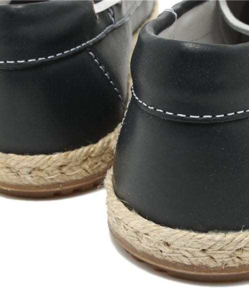 MEN'S BIGI(メンズビギ)の「【WANDER SHOES(ワンダーシューズ)】別注/デッキシューズ(スリッポン)(モカシン/デッキシューズ・メンズ・ホワイト×ネイビー/ネイビー/トリコロール・SMALL/MEDIUM/LARGE)」の9枚目の写真