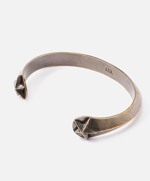 AZUL by moussy(アズールバイマウジー)の「STAR BANGLE / スターバングル(ブレスレット・メンズ・ゴールド/シルバー・FREE)」の2枚目の写真