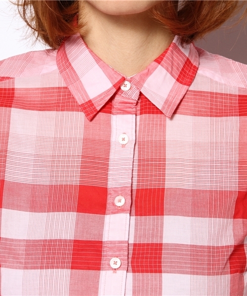 TOMMY HILFIGER(トミーヒルフィガー)の「CLAREMONT CHECK SHIRT(シャツ/ブラウス・レディース・ブルー/レッド・SMALL/MEDIUM/LARGE)」の6枚目の写真