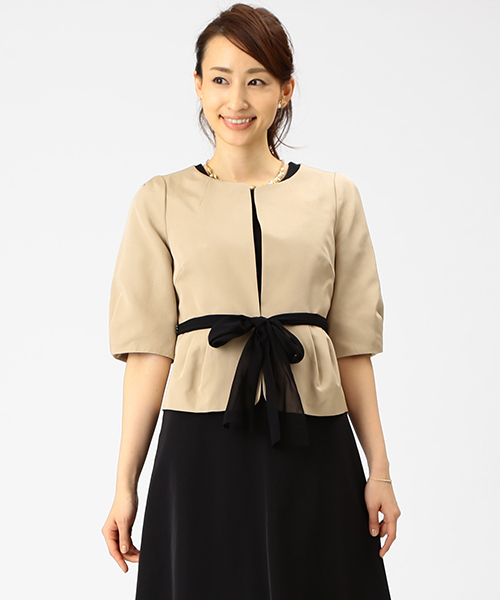 Demi-Luxe BEAMS（デミルクス ビームス）の「Demi-Luxe BEAMS / リボン付 グログランジャケット（ノーカラージャケット・レディース・ブラック/ベージュ・38/36）」の2枚目の写真