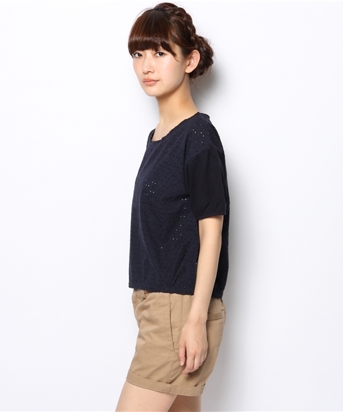 Kastane（カスタネ）の「【Kastane】からみレースパフスリーブT（Tシャツ/カットソー・レディース・ネイビー/サックスブルー/アイボリー・FREE）」の11枚目の写真