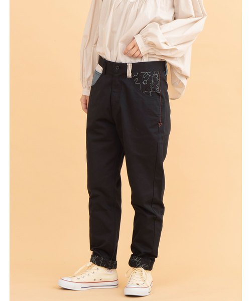 POU DOU DOU(プードゥドゥ)の「normes モチーフ裏線画プリントゆるパンツ(その他パンツ・レディース・ブラック/ターコイズブルー/インディゴブルー/キャメル/キナリ・2/3)」の3枚目の写真
