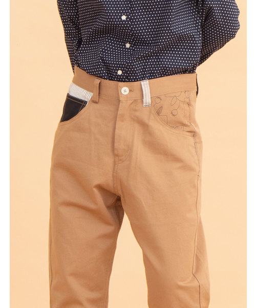 POU DOU DOU(プードゥドゥ)の「normes モチーフ裏線画プリントゆるパンツ(その他パンツ・レディース・ブラック/ターコイズブルー/インディゴブルー/キャメル/キナリ・2/3)」の7枚目の写真