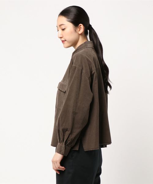 journal standard L'essage（ジャーナルスタンダードレサージュ）の「コーデュロイワイドシャツ（シャツ/ブラウス・レディース・ブラウン/ベージュ/タン・FREE）」の4枚目の写真
