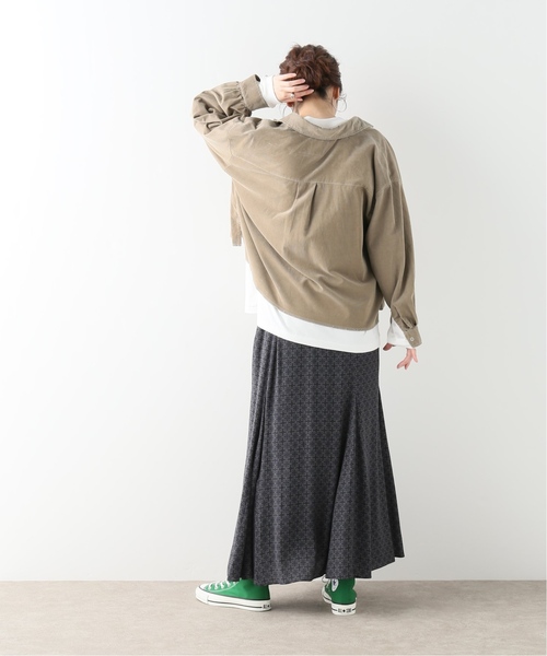 journal standard L'essage（ジャーナルスタンダードレサージュ）の「コーデュロイワイドシャツ（シャツ/ブラウス・レディース・ブラウン/ベージュ/タン・FREE）」の14枚目の写真