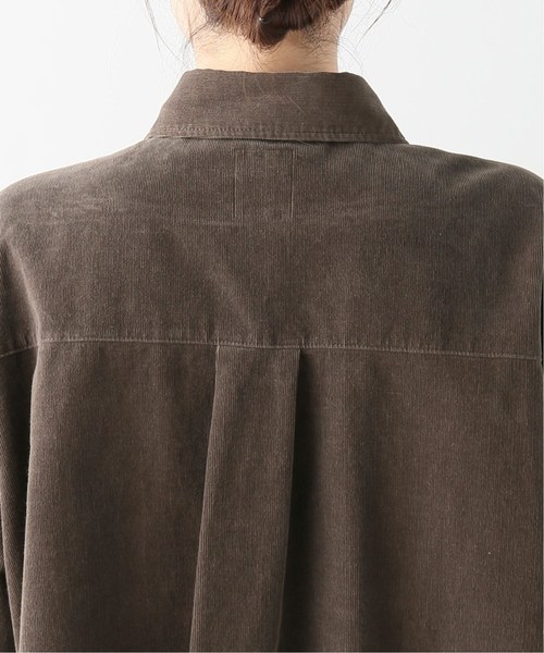 journal standard L'essage（ジャーナルスタンダードレサージュ）の「コーデュロイワイドシャツ（シャツ/ブラウス・レディース・ブラウン/ベージュ/タン・FREE）」の19枚目の写真