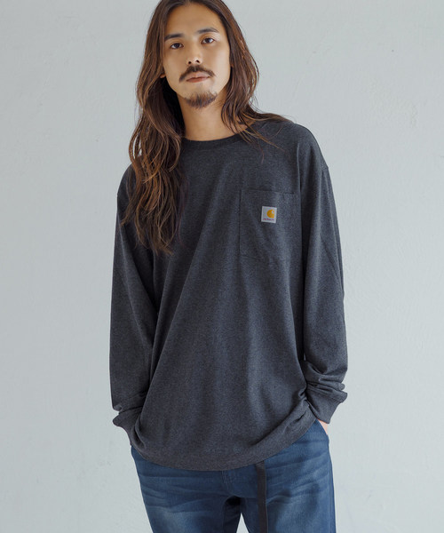Carhartt（カーハート）の「【CARHARTT/カーハート】Workwear Pocket Long Sleeve T-Shirt / ポケット付きロンT（Tシャツ/カットソー・メンズ・ブラック/ダークグリーン/ダークブラウン/ネイビー/グレー/オリーブ/バーガンディー/ヘザーチャコール/グレイッシュブルー/ブルー・M/L/XL）」の4枚目の写真