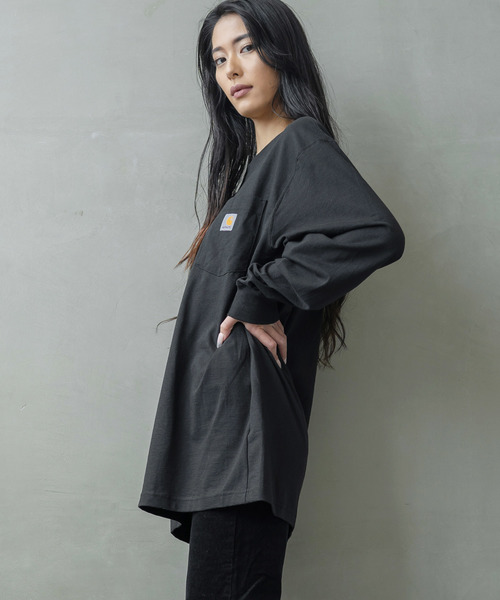 Carhartt（カーハート）の「【CARHARTT/カーハート】Workwear Pocket Long Sleeve T-Shirt / ポケット付きロンT（Tシャツ/カットソー・メンズ・ブラック/ダークグリーン/ダークブラウン/ネイビー/グレー/オリーブ/バーガンディー/ヘザーチャコール/グレイッシュブルー/ブルー・M/L/XL）」の2枚目の写真