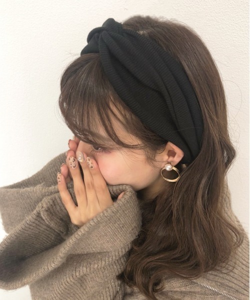 apres jour（アプレジュール）の「【apres jour×ARIAZ】ねじりターバン（ヘアバンド・レディース・ブラック/ダークブラウン/ベージュ/ミント・FREE）」の10枚目の写真