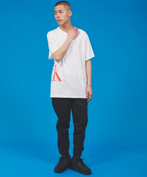 Calvin Klein Underwear(カルバンクラインアンダーウェア)の「CK ONE カモフラージュ ロゴ Tシャツ(Tシャツ/カットソー・メンズ・ホワイト・S/M/L/XL)」の6枚目の写真