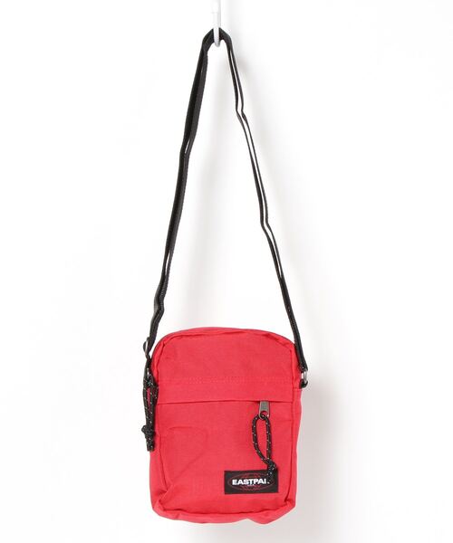 EASTPAK（イーストパック ）の「EASTPAK / THE ONE（ボディバッグ/ウエストポーチ・メンズ・ワインレッド/レッド/ブラック・ONE SIZE）」の9枚目の写真