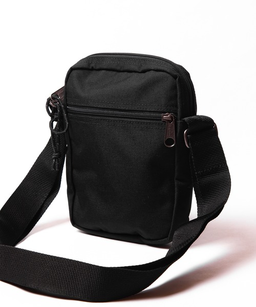 EASTPAK（イーストパック ）の「EASTPAK / THE ONE（ボディバッグ/ウエストポーチ・メンズ・ワインレッド/レッド/ブラック・ONE SIZE）」の7枚目の写真