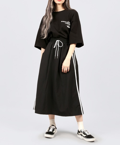 DING（ディング）の「DING/2ラインロングスカート（スカート・レディース・ブラック・FREE）」の5枚目の写真