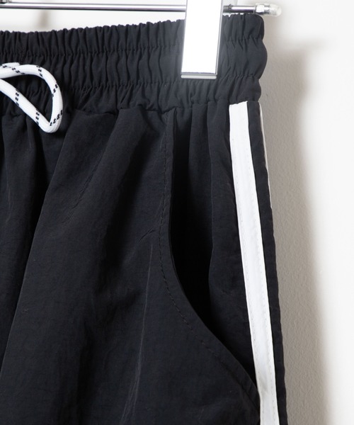 DING（ディング）の「DING/2ラインロングスカート（スカート・レディース・ブラック・FREE）」の6枚目の写真