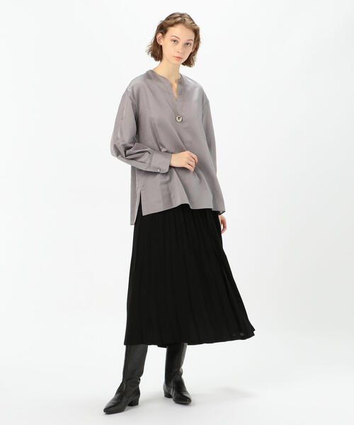 TOMORROWLAND （トゥモローランド）の「コットンシルクサテン キーネックプルオーバー（シャツ/ブラウス・レディース・ダークオレンジ/ホワイト/グレー・36）」の7枚目の写真