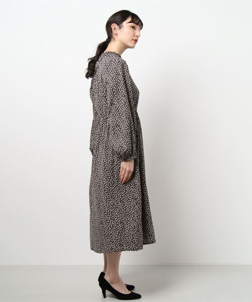 セール 花柄シャーリングワンピース ワンピース Ehka Sopo エヘカソポ のファッション通販 Zozotown