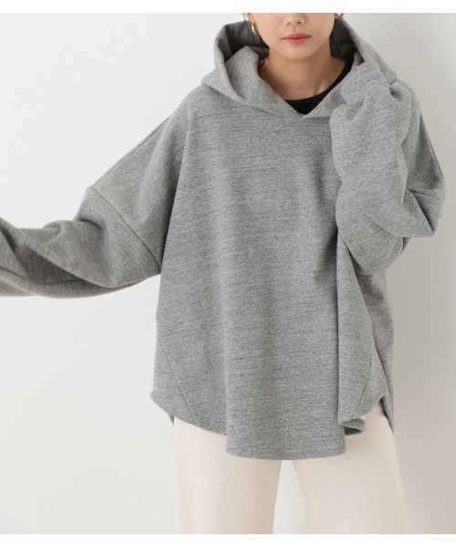 BLACK BY MOUSSY（ブラックバイマウジー）の「over size tent line hoodie（オーバーサイズテントラインフーディー）（パーカー・レディース・トップグレー/オフホワイト・FREE）」の4枚目の写真