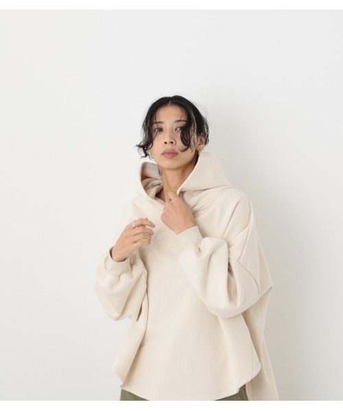 BLACK BY MOUSSY（ブラックバイマウジー）の「over size tent line hoodie（オーバーサイズテントラインフーディー）（パーカー・レディース・トップグレー/オフホワイト・FREE）」の16枚目の写真