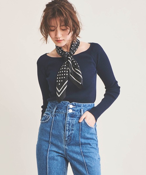 The Virgnia（ザ ヴァージニア）の「コンパクトヤーンボートネックニット（ニット/セーター・レディース・その他/ラベンダー/ネイビー/ライトグリーン/オフホワイト/ホワイト×ブラック・FREE）」の4枚目の写真