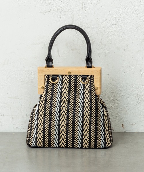 mystic(ミスティック)の「ウッドがま口BAG(ショルダーバッグ・レディース・ブラック/ベージュ・FREE)」の10枚目の写真