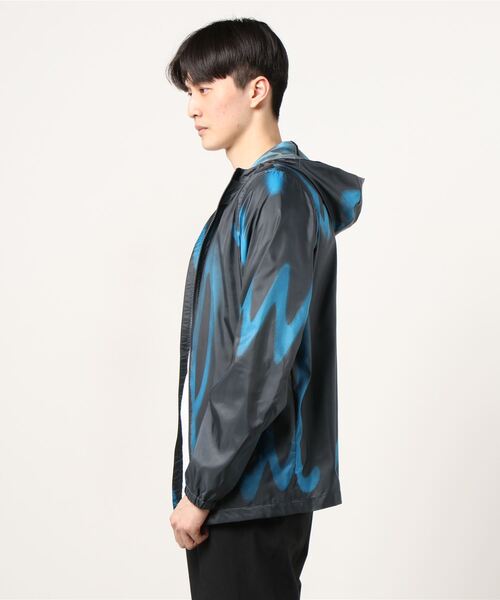 ポールスミス Spray ロゴ ジップアップフーディー Paul Smith（ポールスミス）の「Spray Logo フーデッドブルゾン