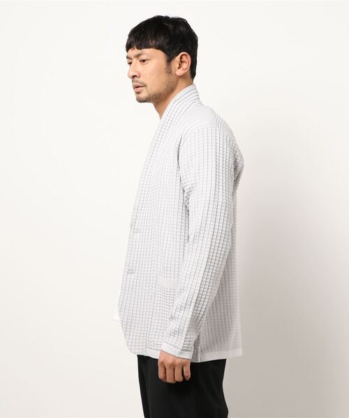 MONSIEUR NICOLE(ムッシュニコル)の「ニットカーディガン(カーディガン/ボレロ・メンズ・ブラック/ライトグレー・X-LARGE/LARGE/MEDIUM)」の9枚目の写真