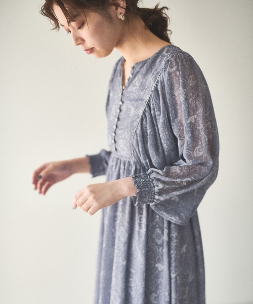 natural couture（ナチュラルクチュール）の「【大人ナチュ】前後2WAYボリュームスリーブワンピース（ワンピース・レディース・グレー/ラベンダー・FREE）」の12枚目の写真