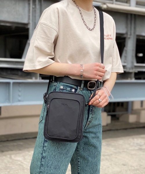 PBLIM（ページボーイリム）の「【PAGEBOYLIM】ナイロンショルダーバック（ショルダーバッグ・レディース・ブラック/パープル・FREE）」の10枚目の写真