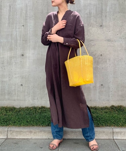 SHENERY（シーナリー）の「【WEB限定カラー：ブルー】スキッパーリネンロングドレス（ワンピース・レディース・ブラウン/オフホワイト/イエロー/ブルー・FREE）」の3枚目の写真