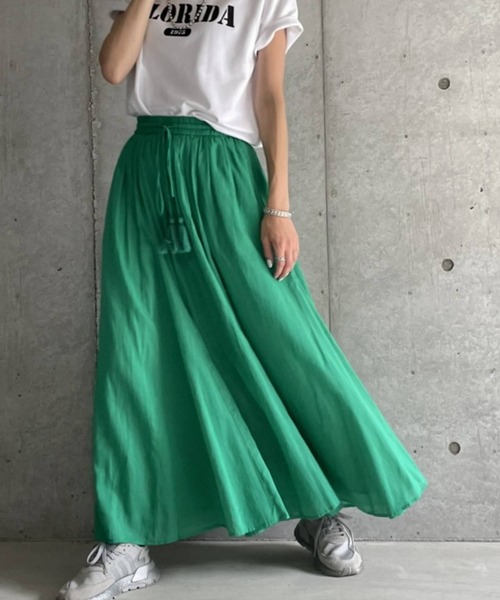 bohmal(ボマール)の「インド綿ギャザーマキシスカート(スカート・レディース・ブラック/レッド/イエロー/ブルー/グリーン/オレンジ・FREE)」の2枚目の写真