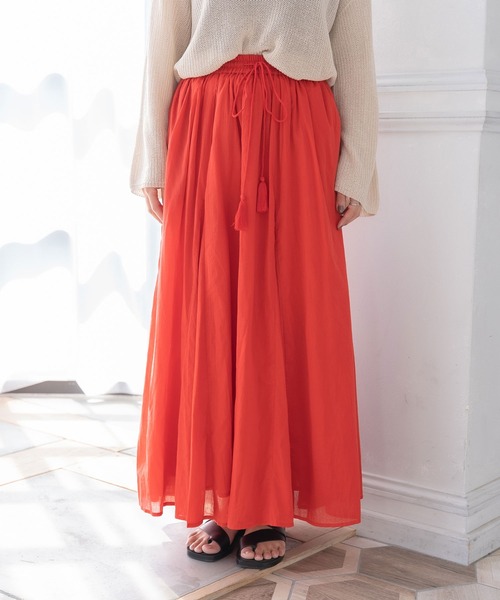 bohmal(ボマール)の「インド綿ギャザーマキシスカート(スカート・レディース・ブラック/レッド/イエロー/ブルー/グリーン/オレンジ・FREE)」の9枚目の写真