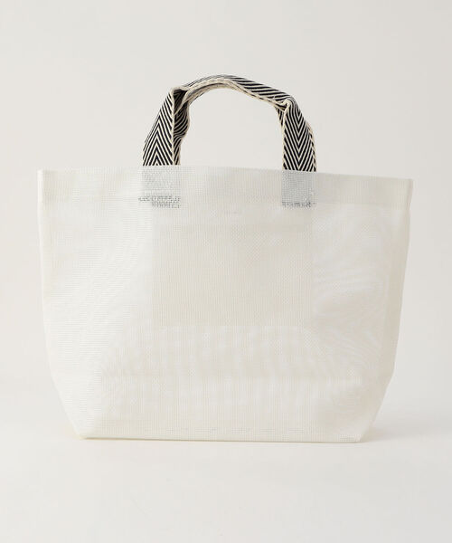 hint hint（ヒントヒント）の「【hint hint/ヒントヒント】メッシュユーティリティトートバッグM（トートバッグ・レディース・ホワイト/シルバー・FREE）」の2枚目の写真