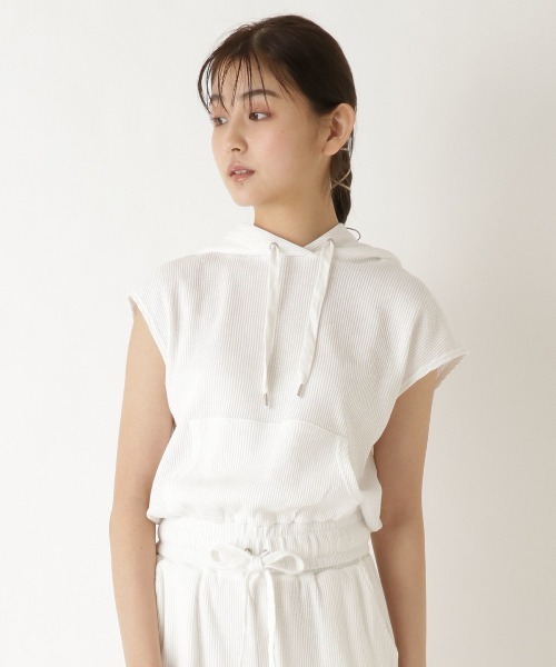 REDYAZEL（レディアゼル）の「【WEB＆ルミネエスト限定】ワッフルバックロゴ刺繍ノースリフーディー（その他トップス・レディース・オフホワイト/グレー・FREE）」の13枚目の写真