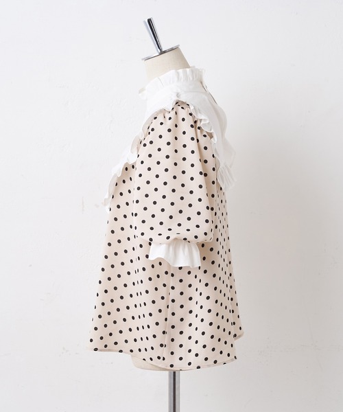 one after another NICE CLAUP(ワンアフターアナザーナイスクラップ)の「ドットフリルブラウス(シャツ/ブラウス・レディース・ブラック/アイボリー・FREE)」の12枚目の写真