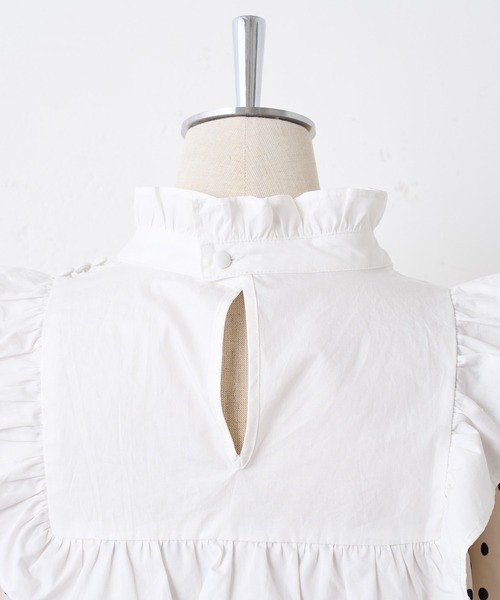 one after another NICE CLAUP(ワンアフターアナザーナイスクラップ)の「ドットフリルブラウス(シャツ/ブラウス・レディース・ブラック/アイボリー・FREE)」の6枚目の写真