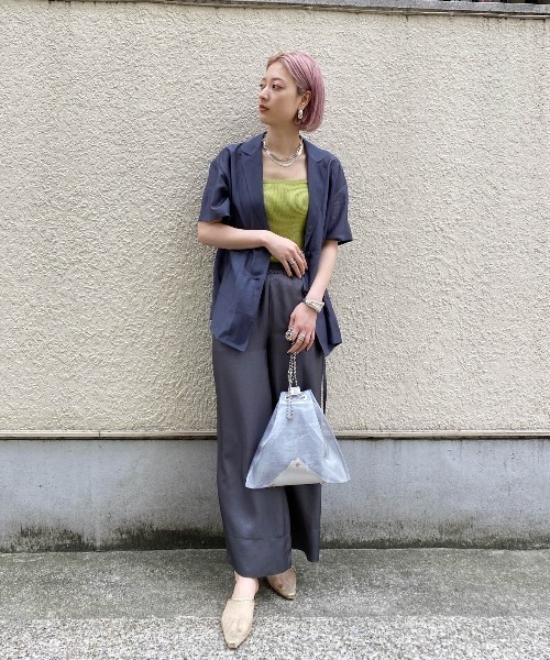 Ameri（アメリ）の「SATIN LOOSE EASY PANTS（その他パンツ・レディース・ライム/ブラック/ホワイト・MEDIUM/SMALL）」の21枚目の写真